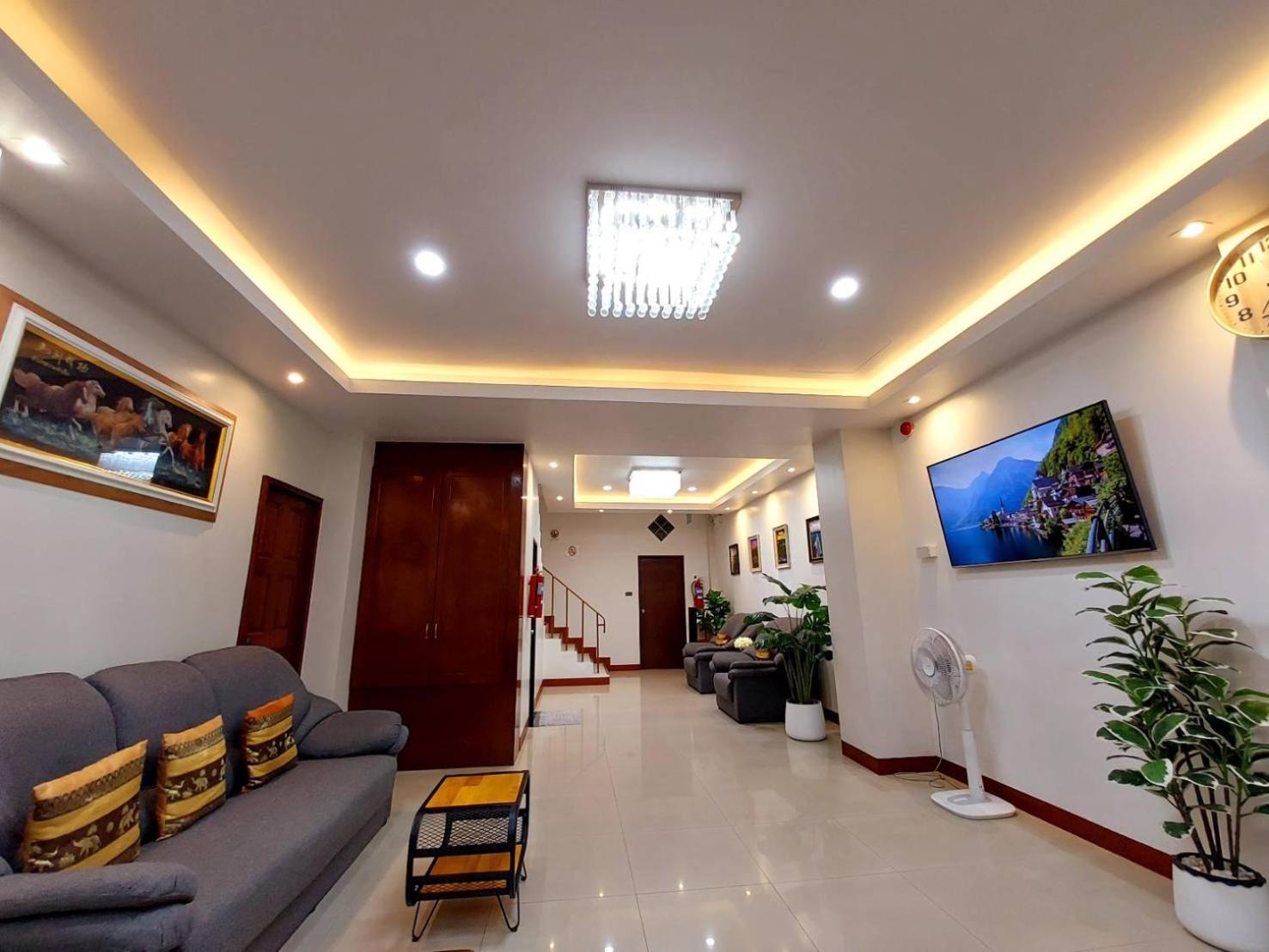 Benetti House Hostel Patong Exterior photo