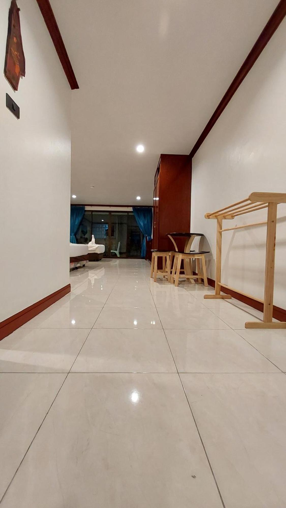 Benetti House Hostel Patong Exterior photo